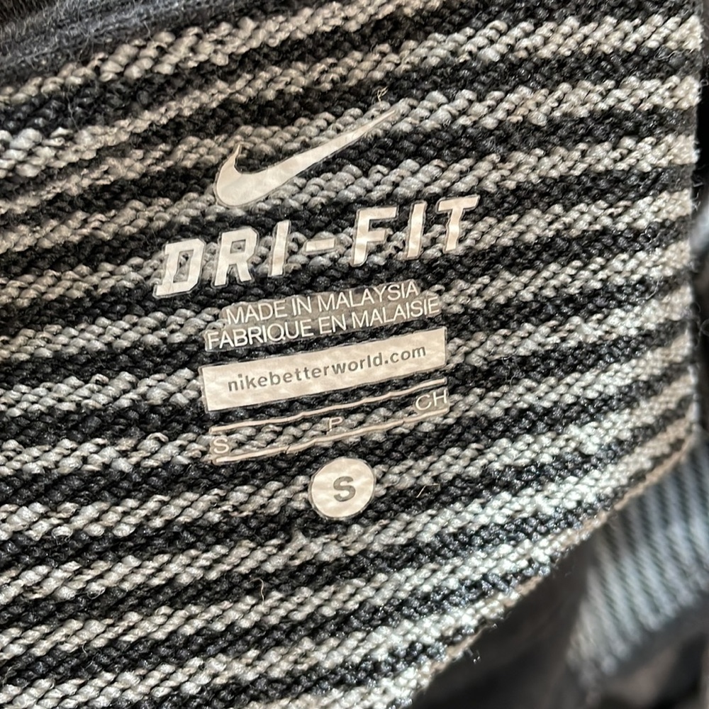 nike dri-fit basic pullover - Picture 6 of 8